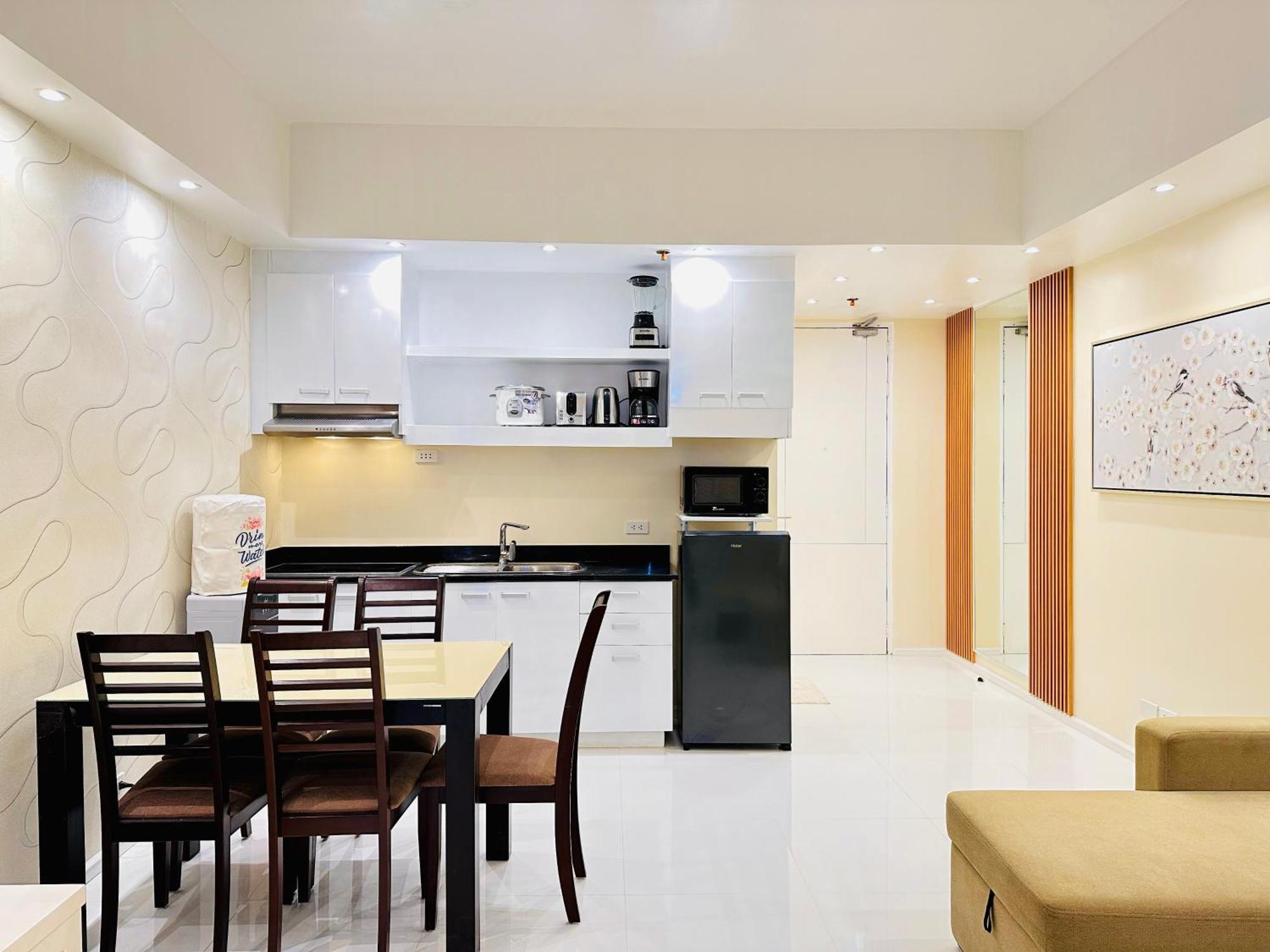 Oceanview Deluxe 1Br Suite La Mirada Lapu-Lapu City Eksteriør billede