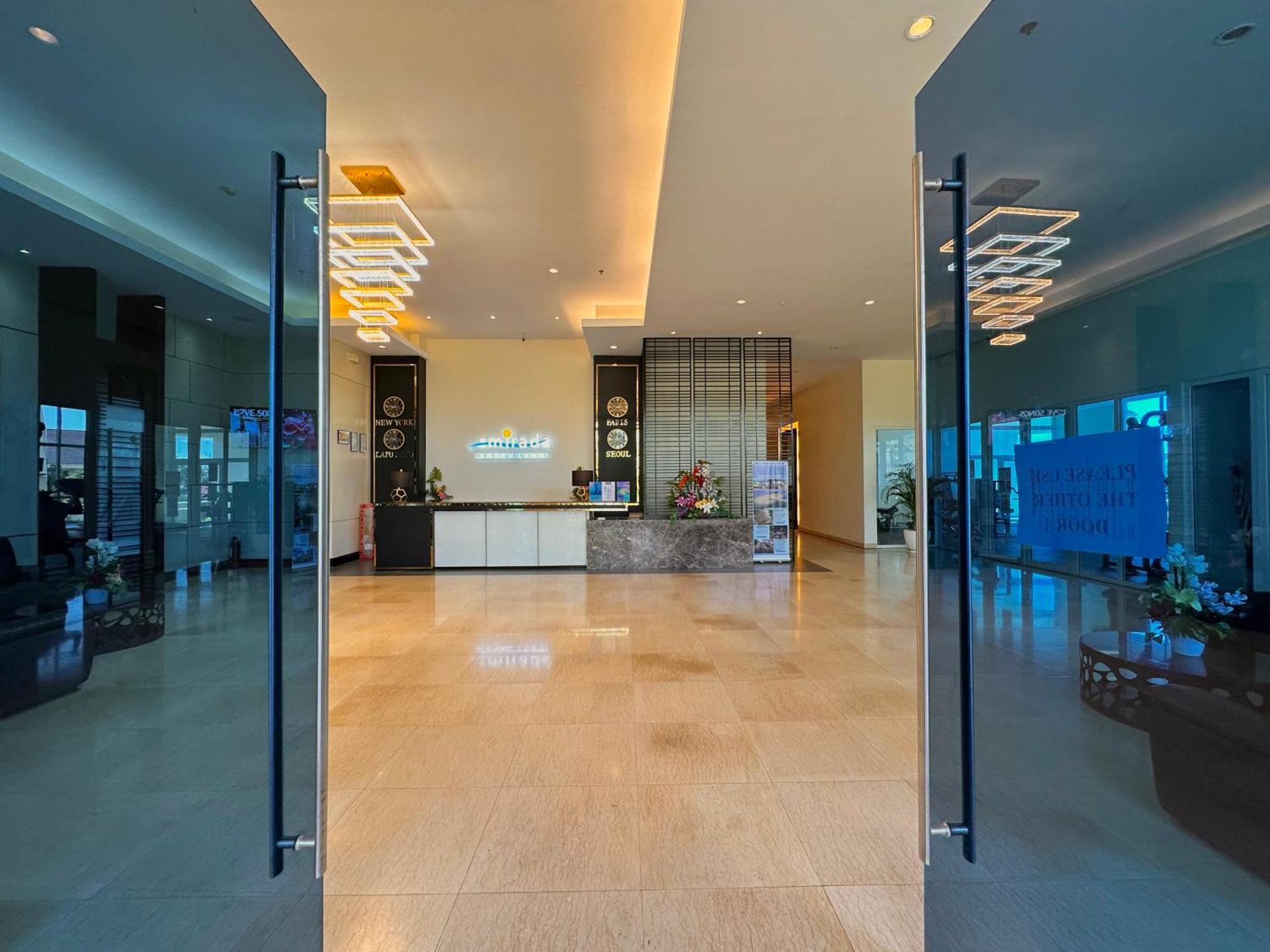 Oceanview Deluxe 1Br Suite La Mirada Lapu-Lapu City Eksteriør billede